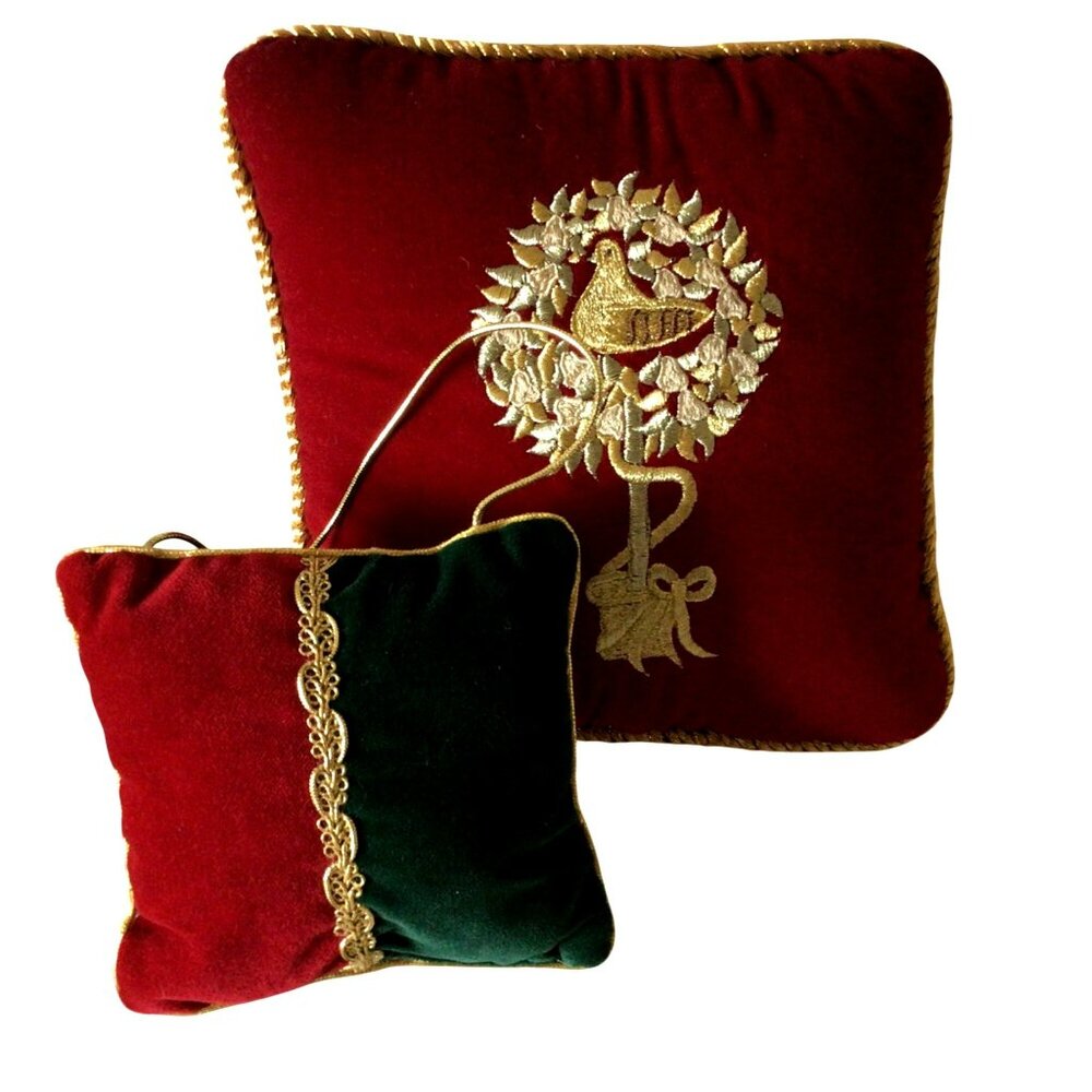 Vintage Red Velvet Pillow Set With Gold Embroidered Bird & Green Accent Cushion